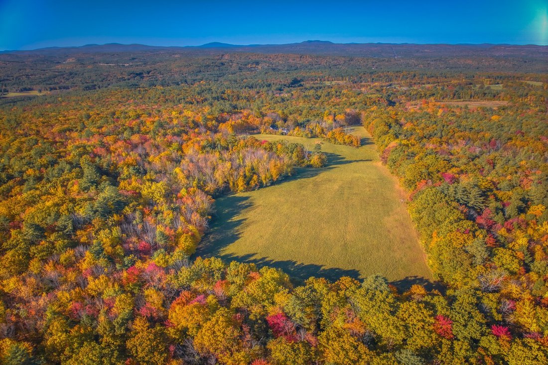 House in Goffstown, New Hampshire, United States 2 - 14985652
