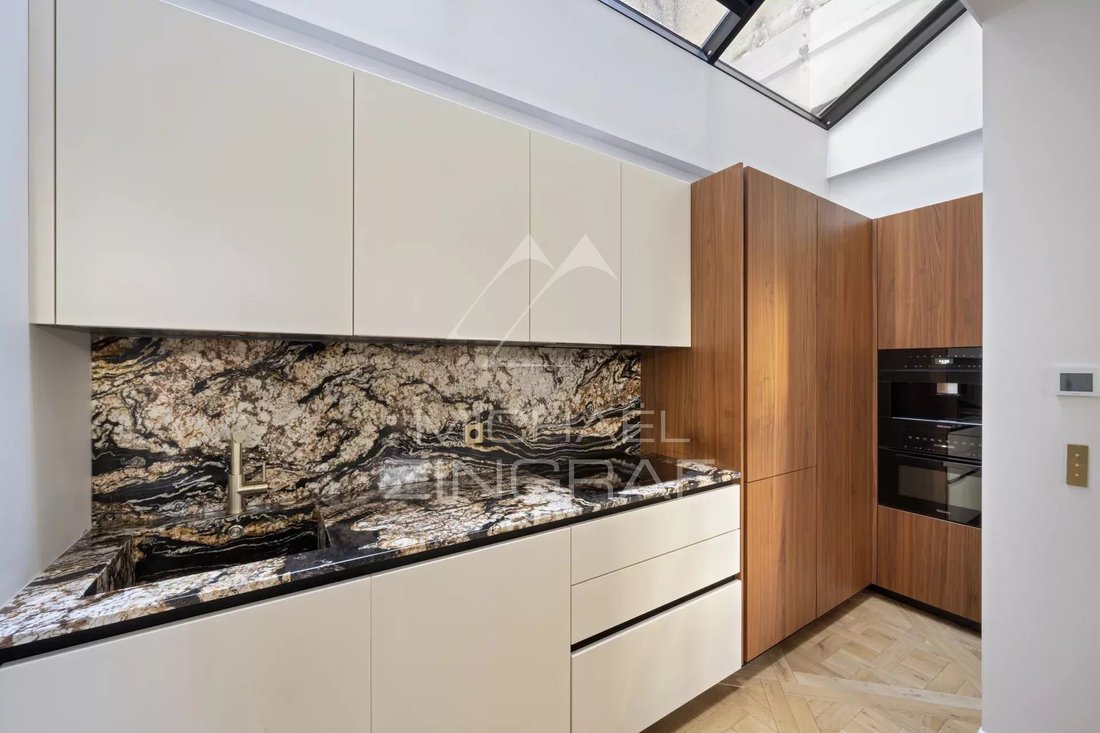 Apartment in Invalides, Paris 7e Arrondissement, Paris 2 - 14975141