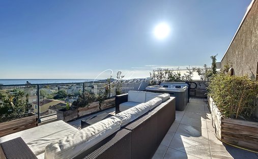 Apartment in Les Cougoulins-Rastines, Antibes, France 1