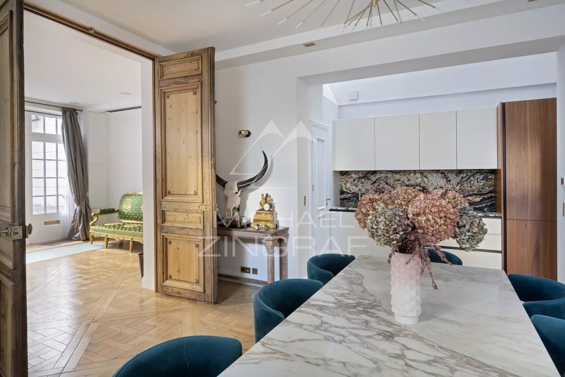 Apartment in Invalides, Paris 7e Arrondissement, Paris 1 - 14975141