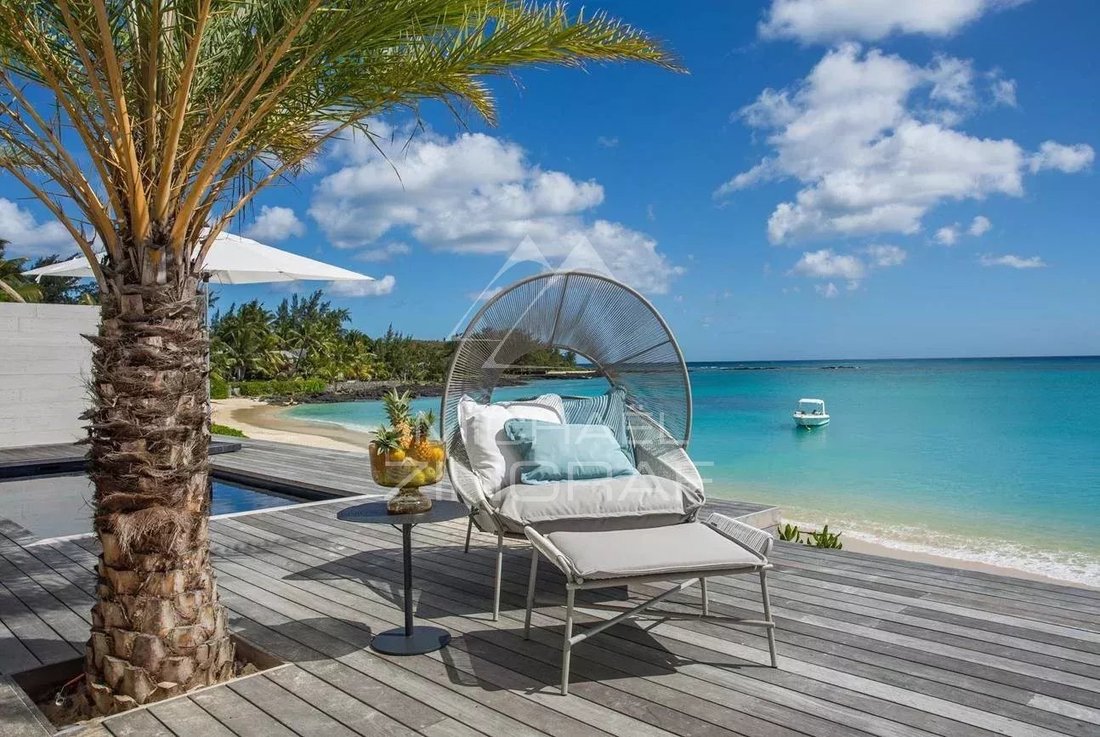 Villa in Grand Baie, Rivière du Rempart District, Mauritius 1 - 13365987