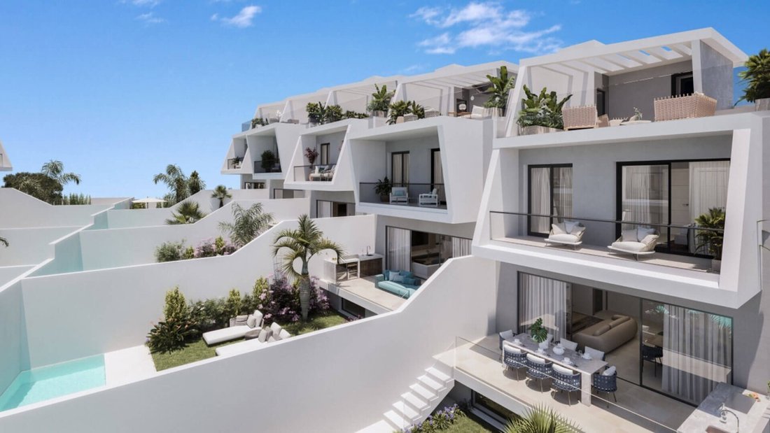 Villa in Estepona, Andalusia, Spain 2 - 14988836