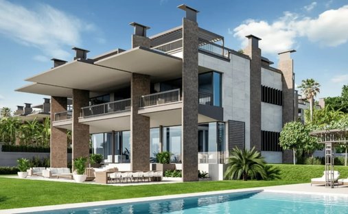 Villa in Puerto Banus, Marbella, Spain 1