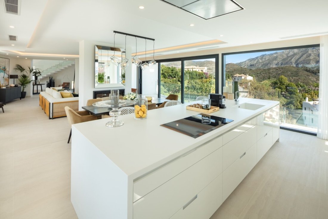 Villa in Benahavis, Andalusia, Spain 5 - 14988445