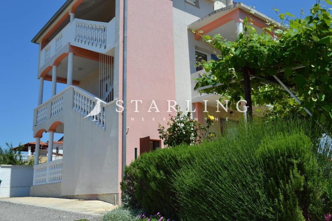 House in Pula, Istria County, Croatia 4 - 14988158