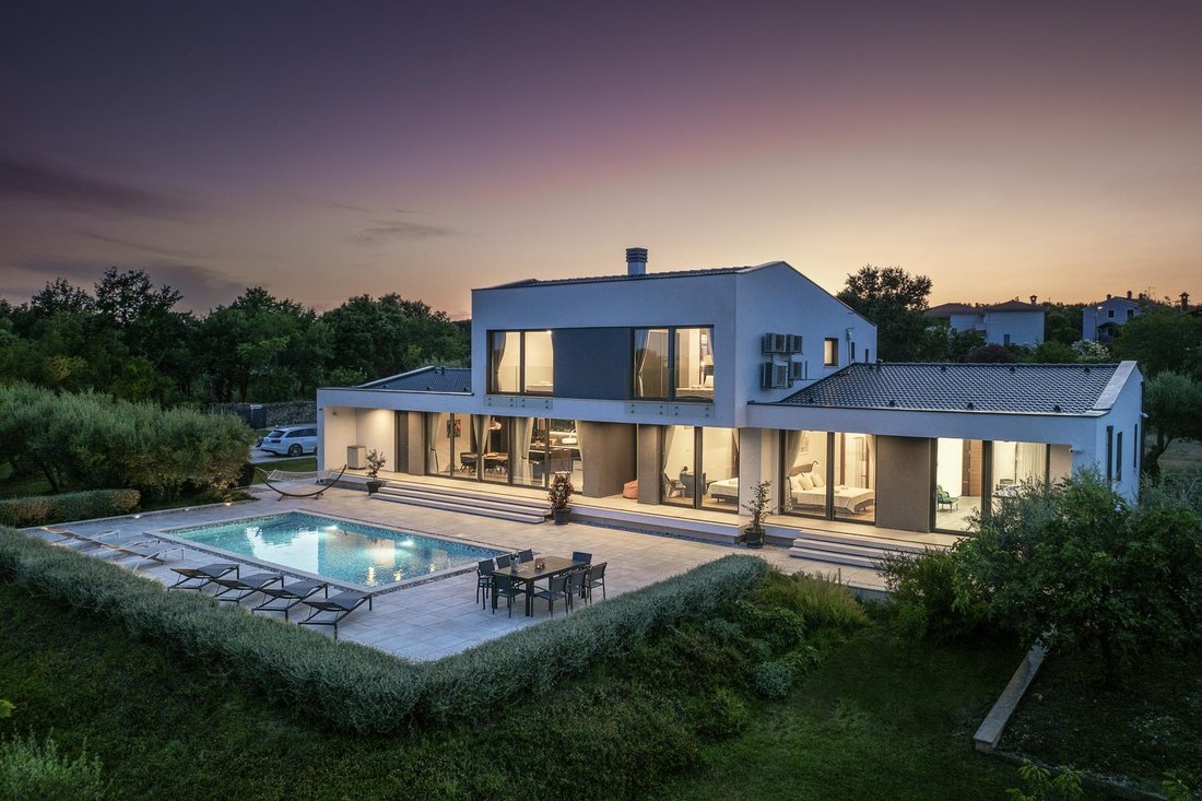 Villa in Rakalj, Istria County, Croatia 1 - 14419491