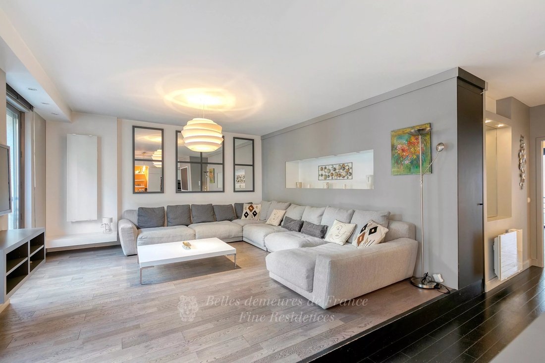Apartment in Triangle d'Or, Paris 8e Arrondissement, Paris 3 - 14986771