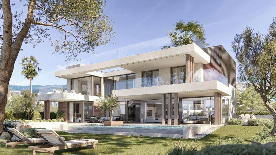 Villa in Estepona, Andalusia, Spain 1 - 14988805