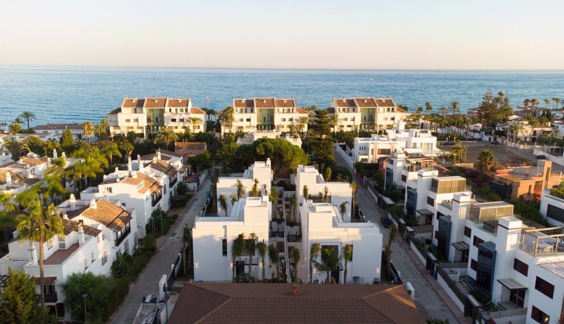 Villa in Puerto Banus, Marbella, Spain 2 - 14988342