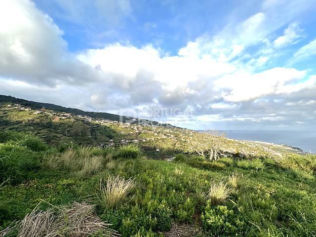 Land in Santa Cruz, Autonome Region Madeira, Portugal 1 - 14985954