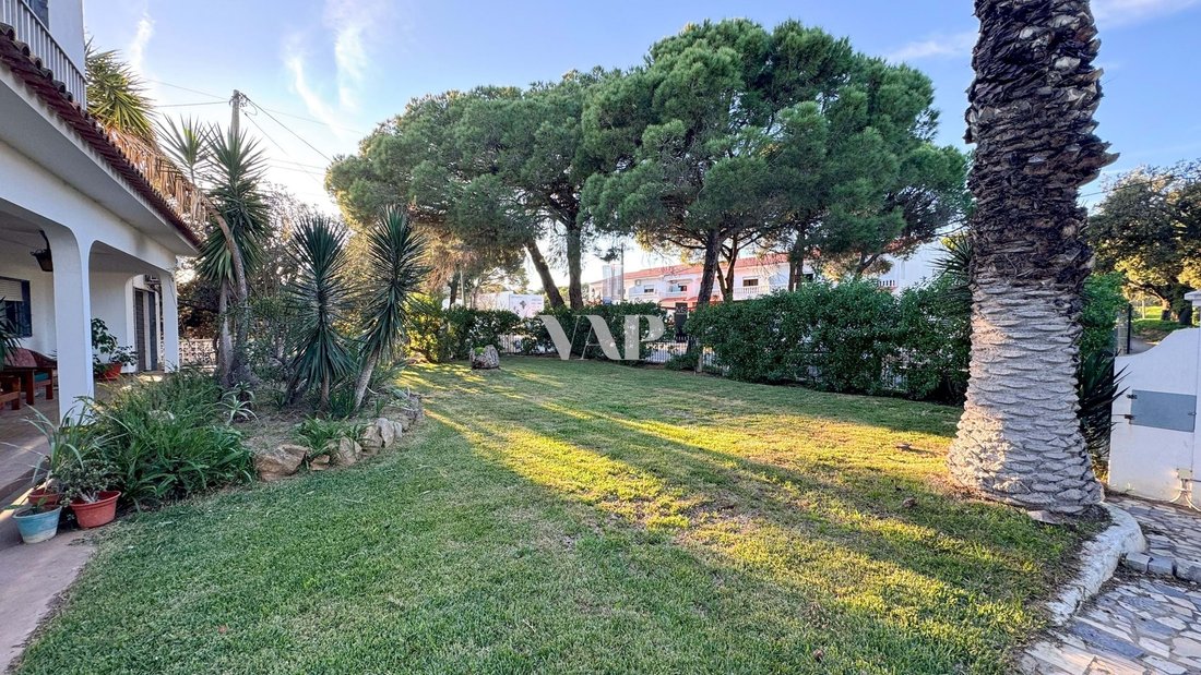 Villa in Quarteira, Algarve, Portugal 4 - 14986149