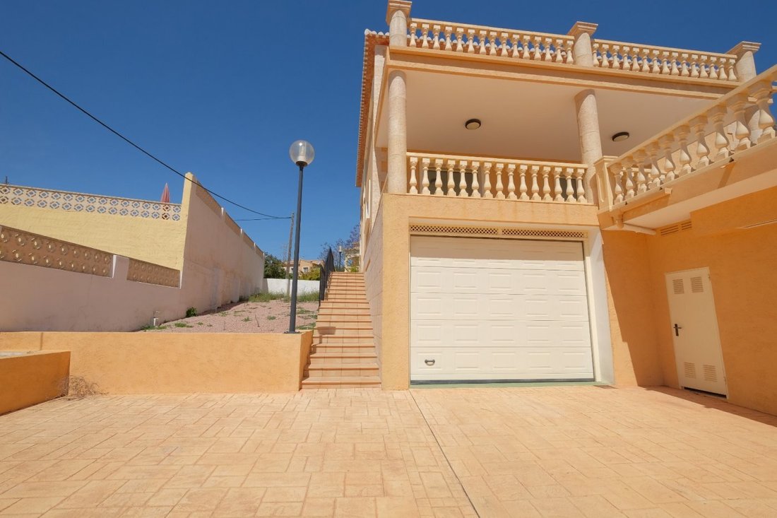 Villa in Calp / Calpe, Valencian Community, Spain 3 - 14988827