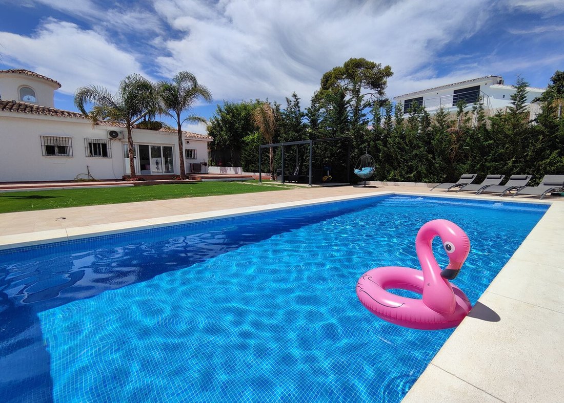 Villa in Estepona, Andalusia, Spain 1 - 14988517