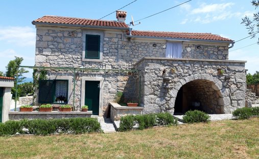 House in Malinska, Primorje-Gorski Kotar County, Croatia 1