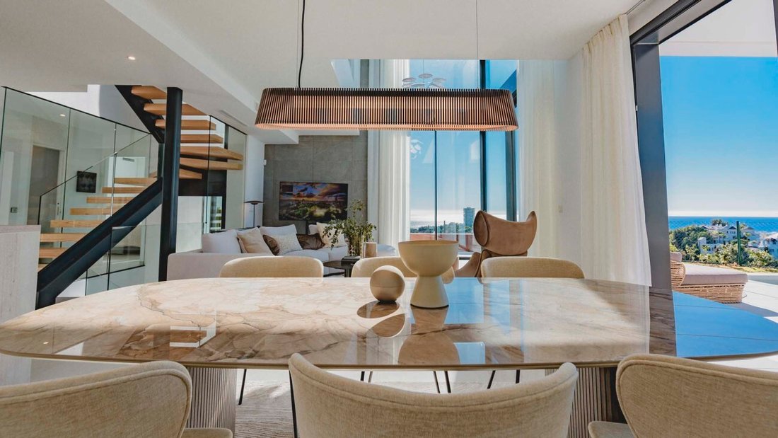 Villa in Marbella, Andalusia, Spain 5 - 14989016