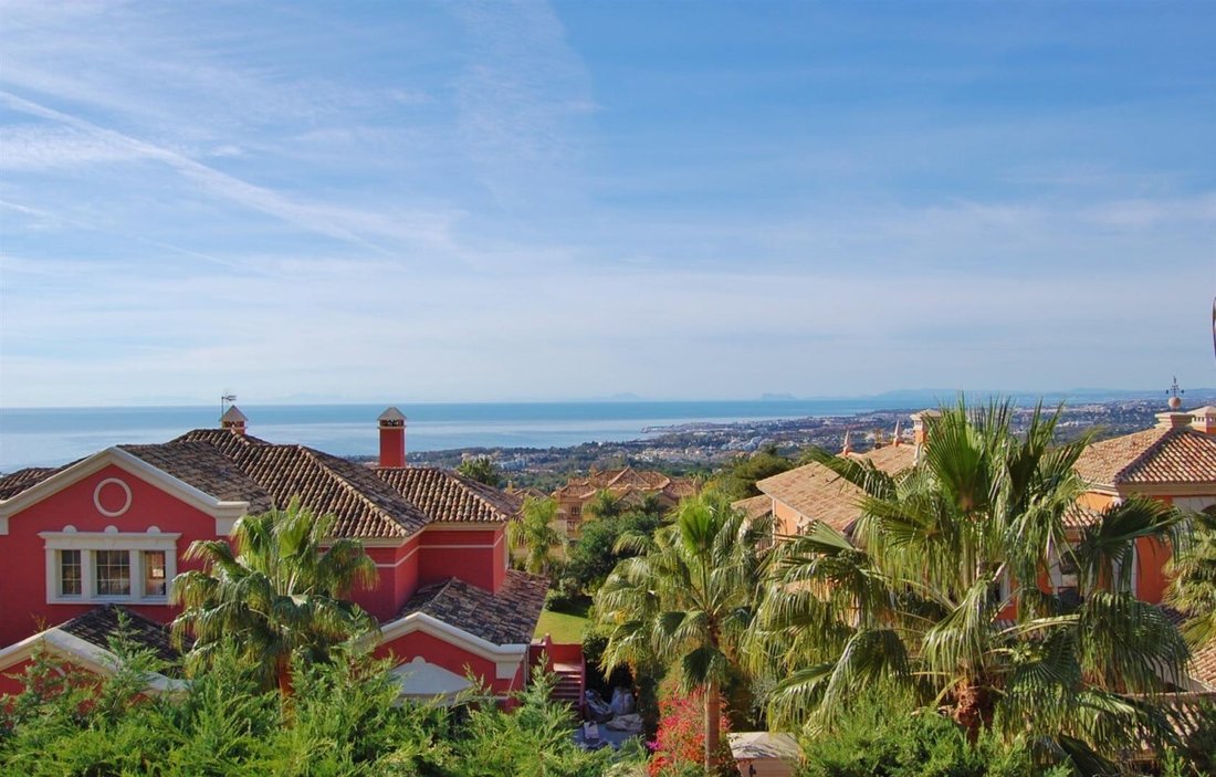 Villa in Sierra Blanca, Marbella, Spain 4 - 14988353