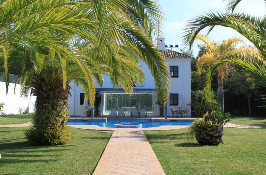 Villa in Marbella, Andalusia, Spain 2 - 14988560