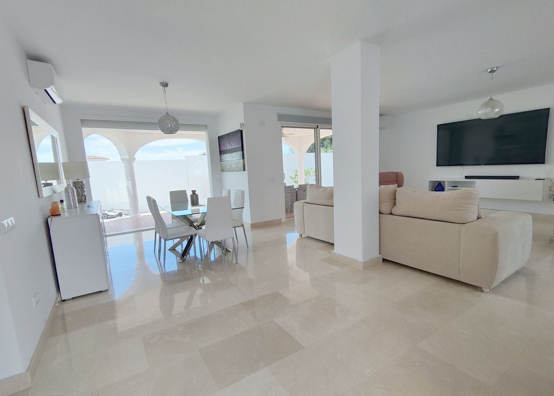 Villa in Estepona, Andalusia, Spain 4 - 14988517