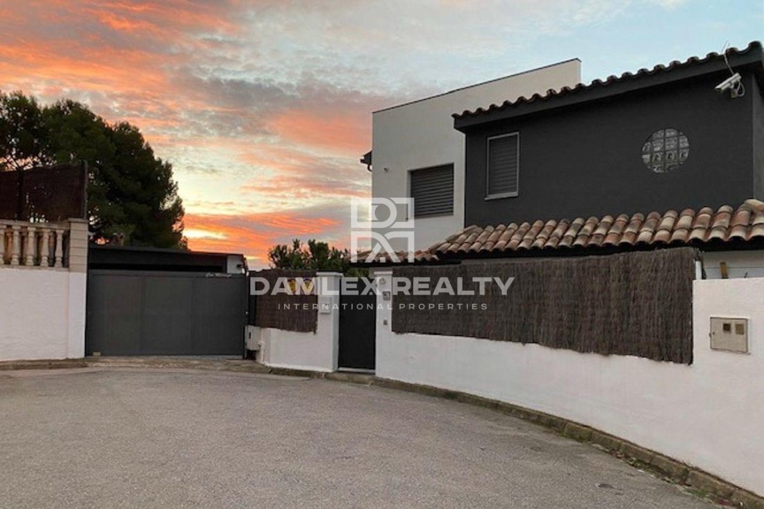 House in Lloret de Mar, Catalonia, Spain 1 - 14988700