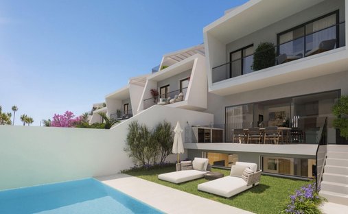 Villa en Estepona, Andalucía, España 1