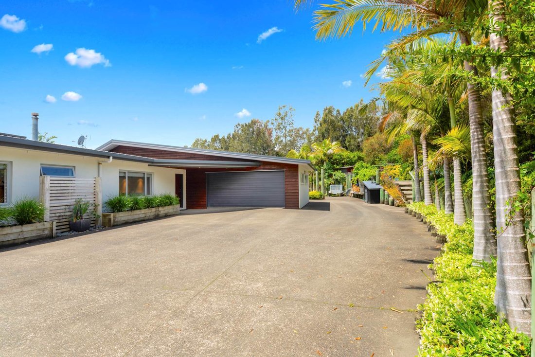 House in Auckland, Auckland, New Zealand 1 - 14989386