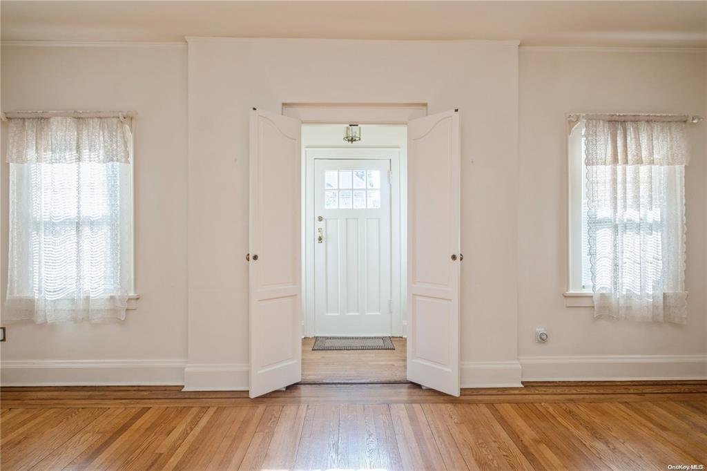 House in Rockville Centre, New York, United States 2 - 14990748