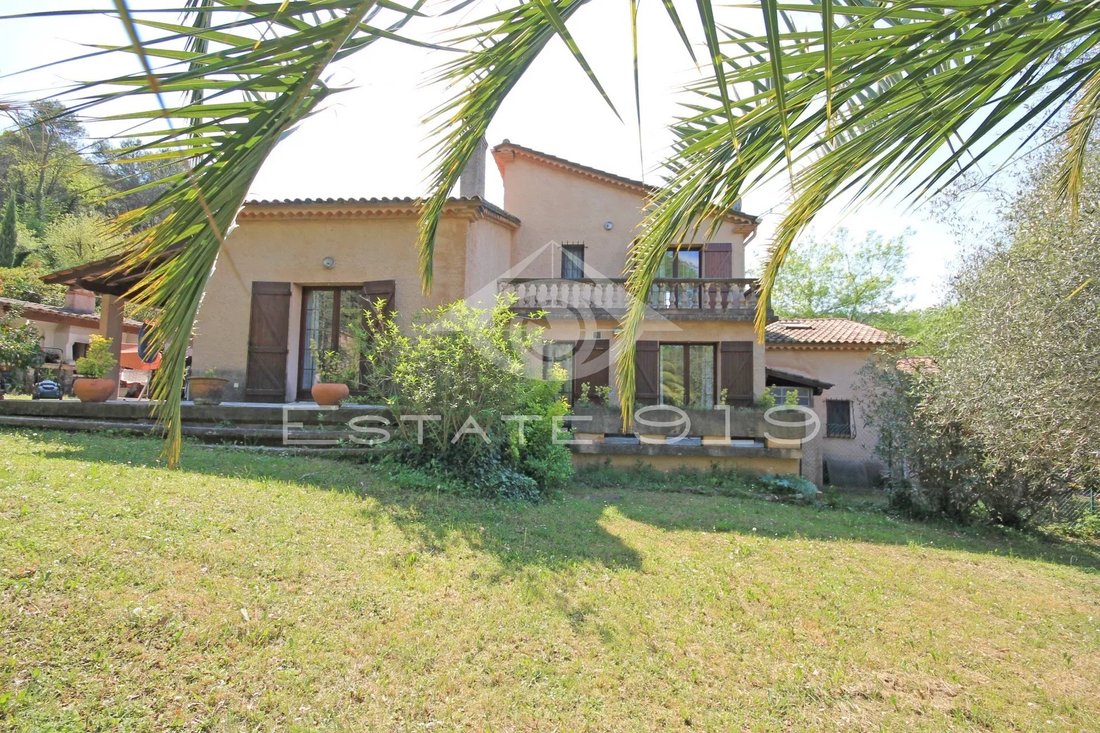 Villa in Opio, Provence-Alpes-Côte d'Azur, France 2 - 14991421