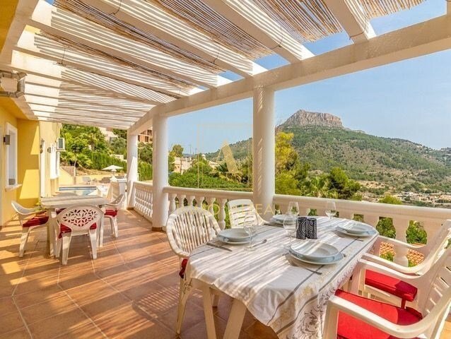 Villa in Calp / Calpe, Valencian Community, Spain 3 - 14991084