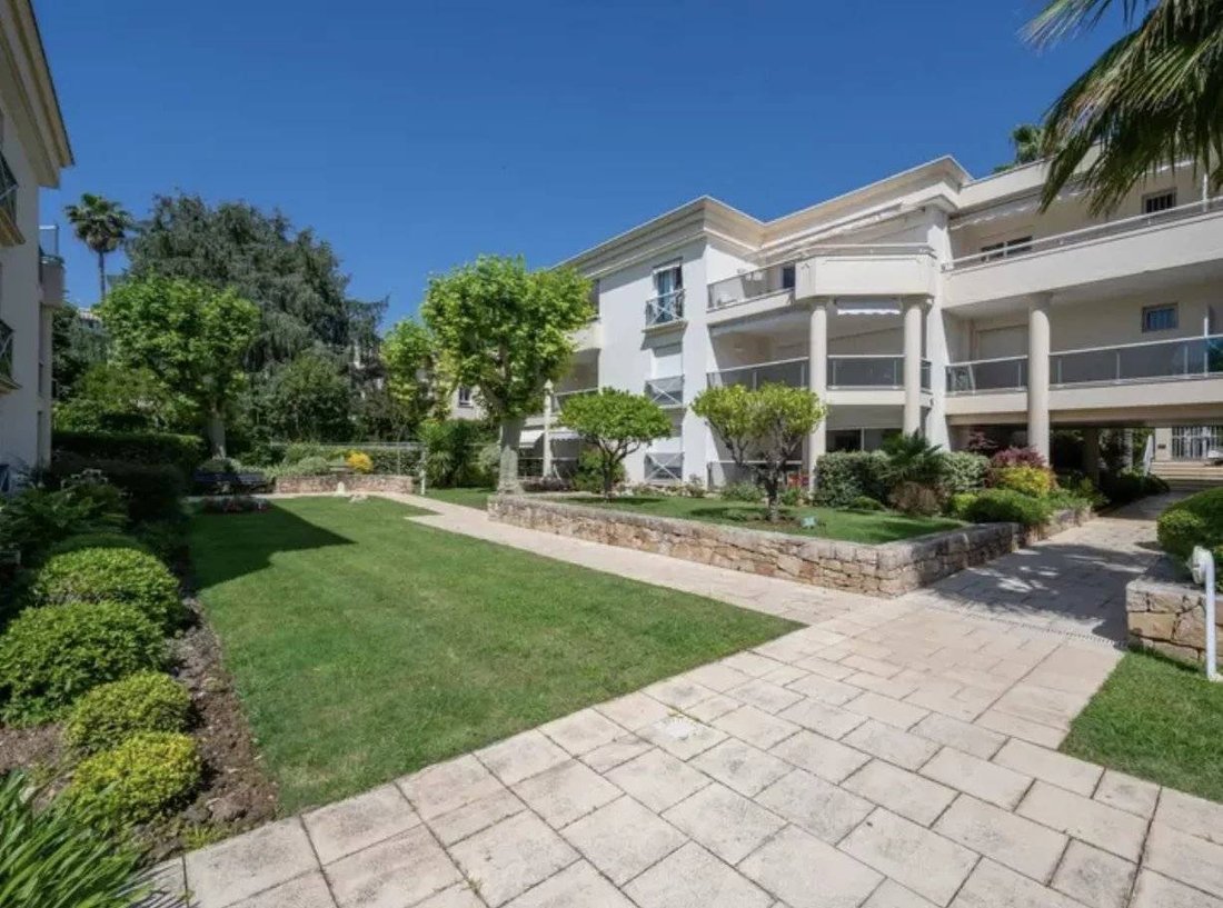 Apartment in Ponteil, Antibes, France 4 - 14993123