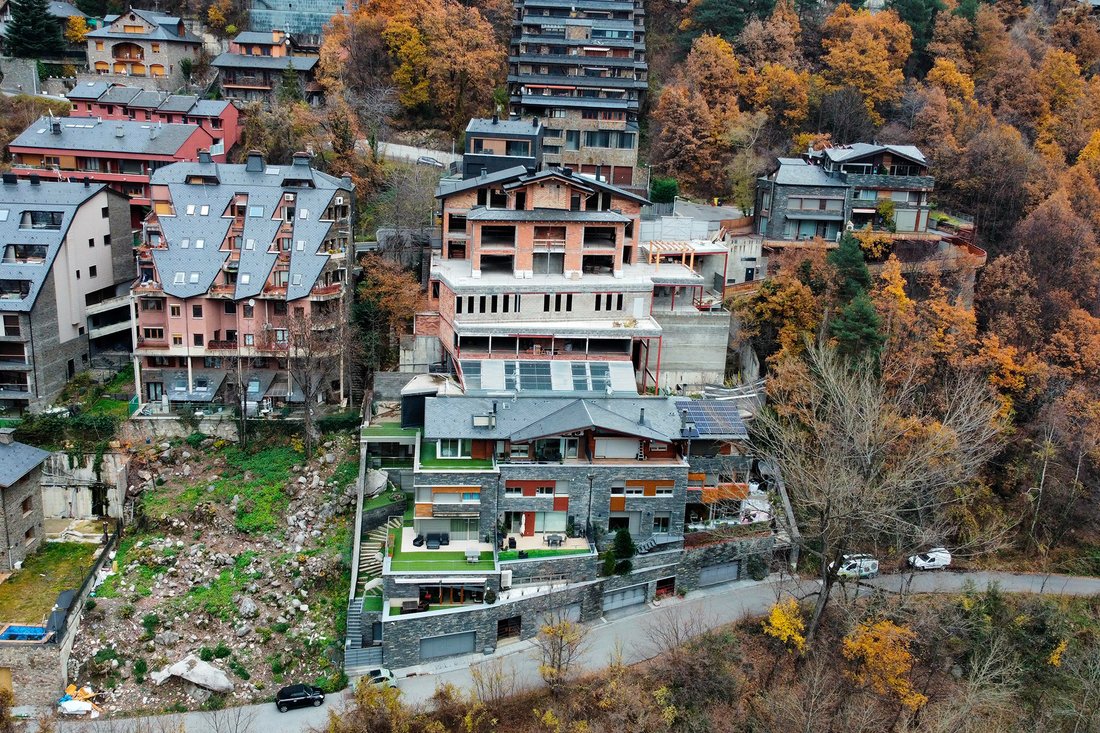 House in Escaldes-Engordany, Escaldes-Engordany, Andorra 1 - 14991006