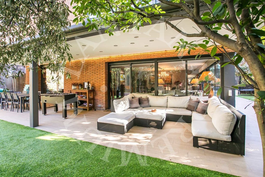 House in Sarrià-Sant Gervasi, Barcelona, Spain 3 - 14986672
