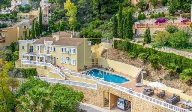 Villa in Calp / Calpe, Valencian Community, Spain 1 - 14991084