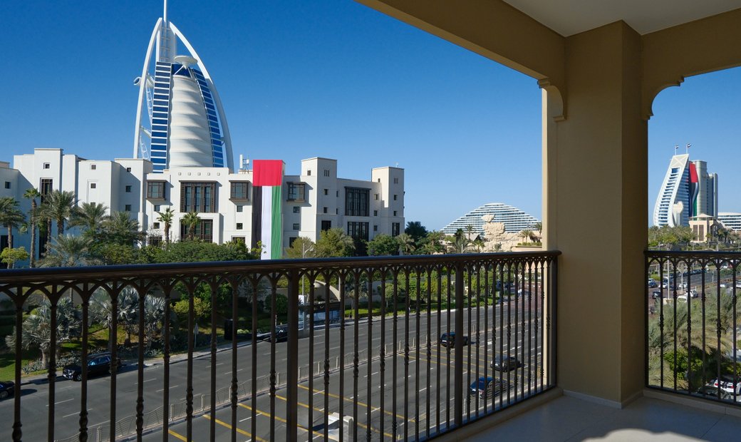 Burj Al Arab Views | Vacant | Renovated In Dubai, Dubai, United Arab ...