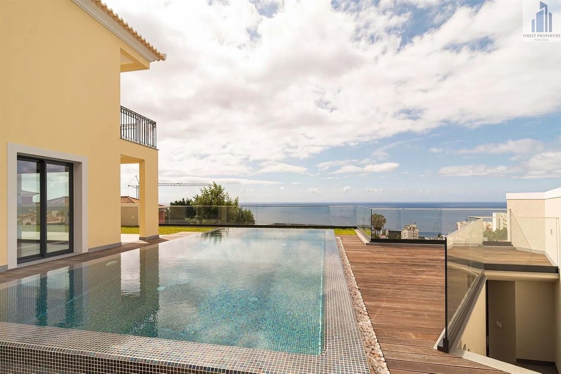 Villa in Sao Martinho, Madeira, Portugal 1 - 14991071