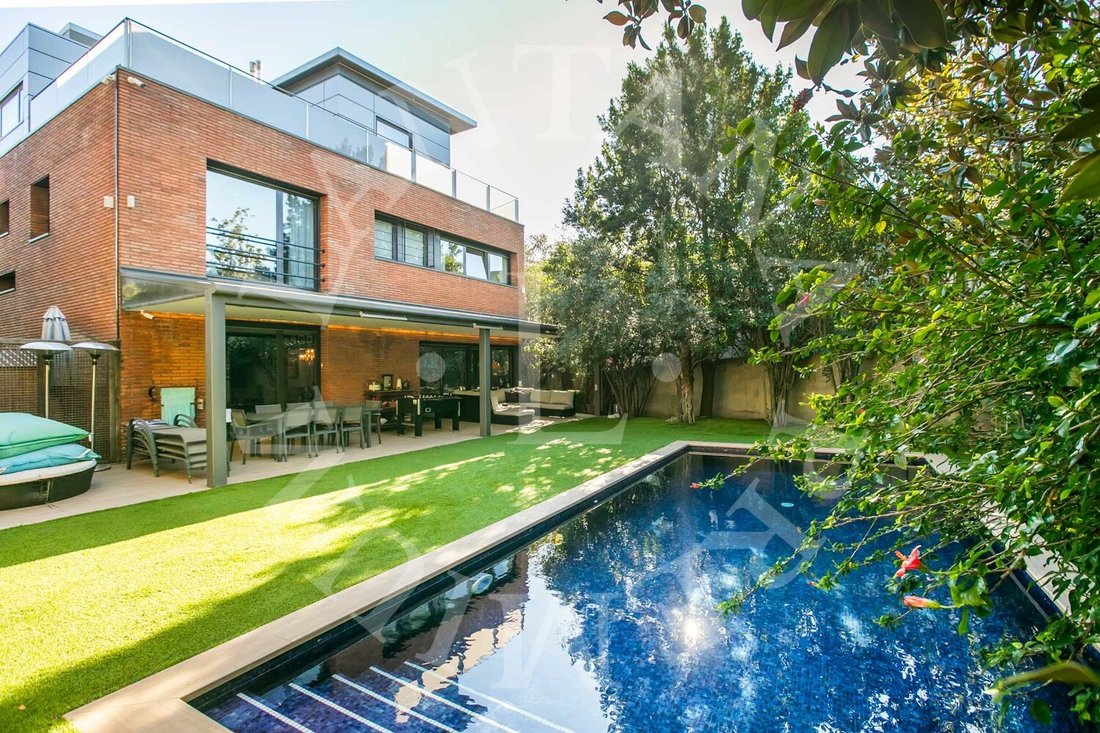 House in Sarrià-Sant Gervasi, Barcelona, Spain 1 - 14986672