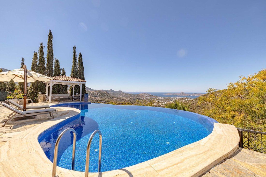 Estate in Bodrum, Muğla, Turkey 1 - 14994254