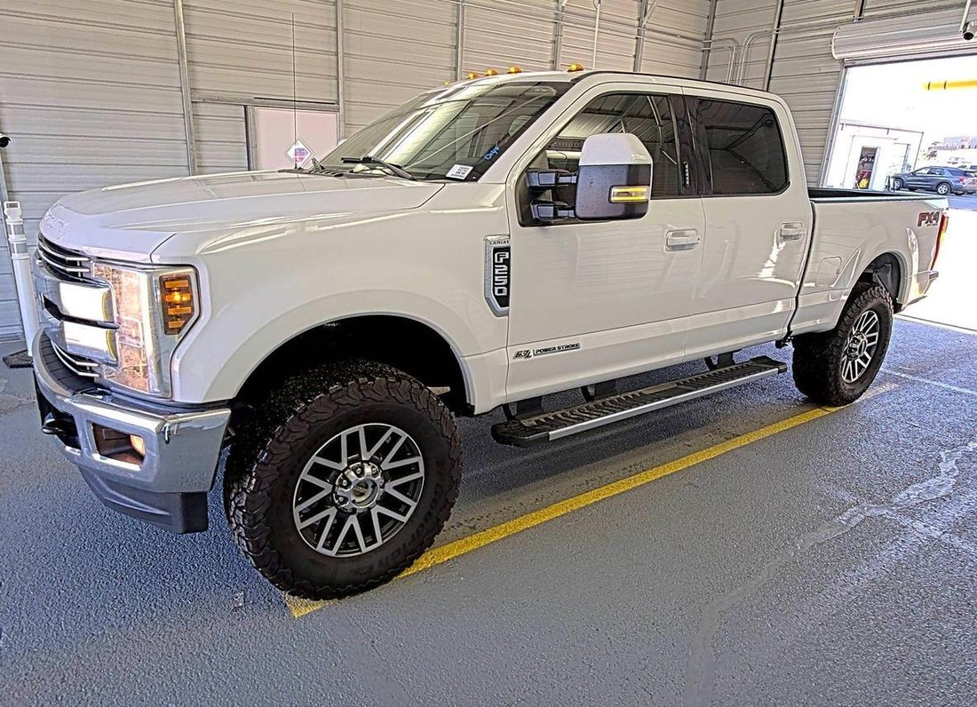 2018 Ford F250 Super Duty Crew Cab In Chattanooga, Tn, United States