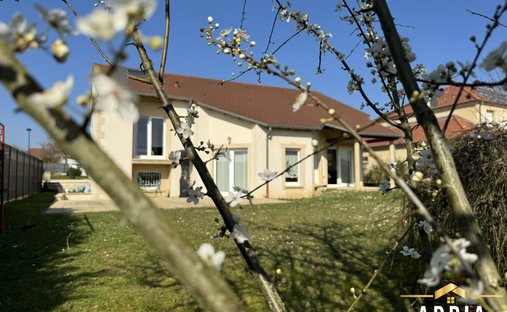 Maison à Bertrange, Grand Est, France 1