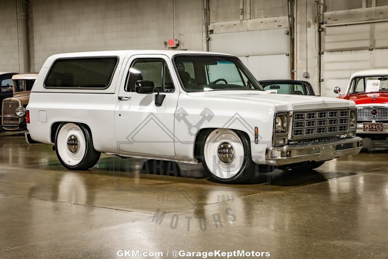 Slammed Squarebody in Grand Rapids, United States 1 - 14995220