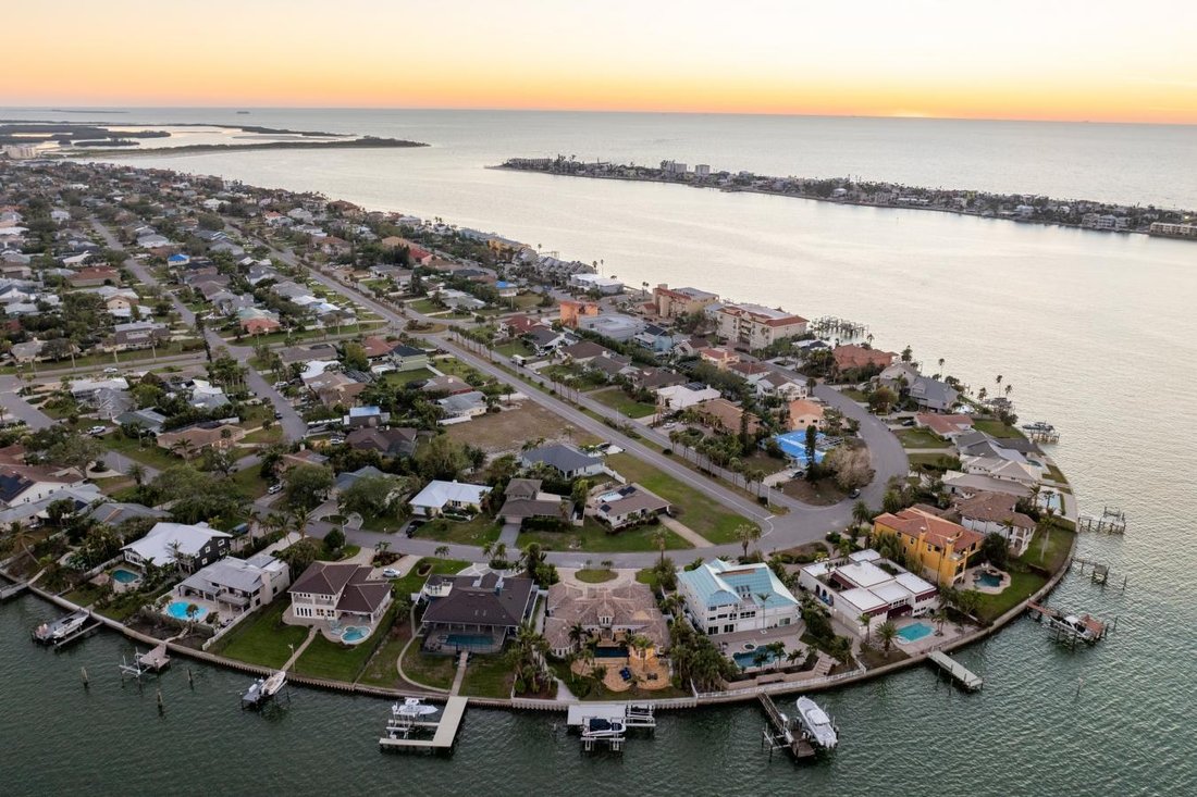 House in St. Petersburg, Florida, United States 4 - 14998391