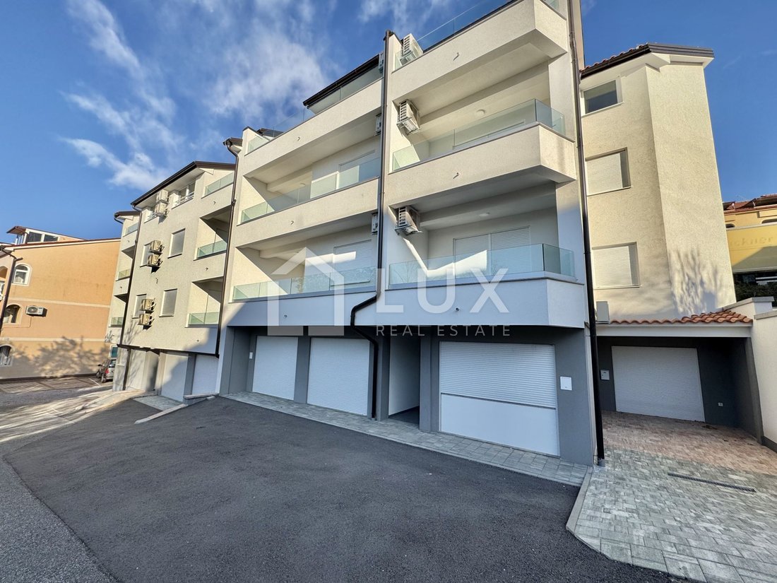 Apartment in Grad Crikvenica, Primorje-Gorski Kotar County, Croatia 2 - 14998305
