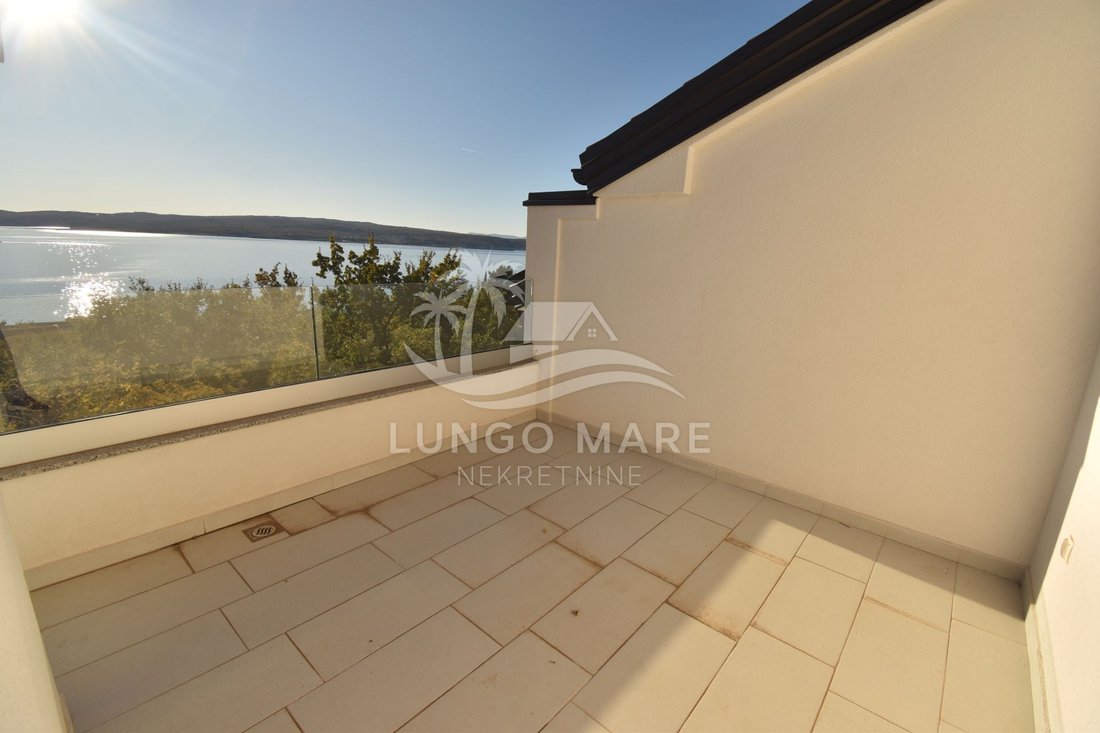 Apartment in Grad Crikvenica, Primorje-Gorski Kotar County, Croatia 1 - 14995311
