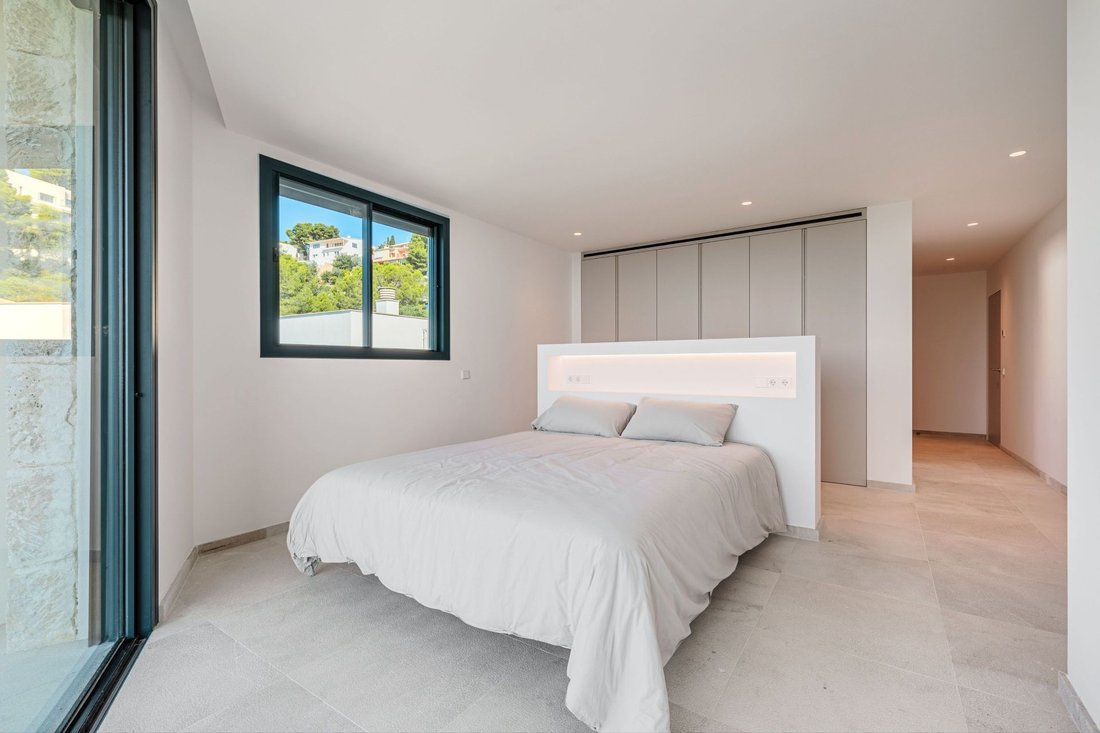 Villa in Portals Nous, Calvia, Balearic Islands 4 - 14995614