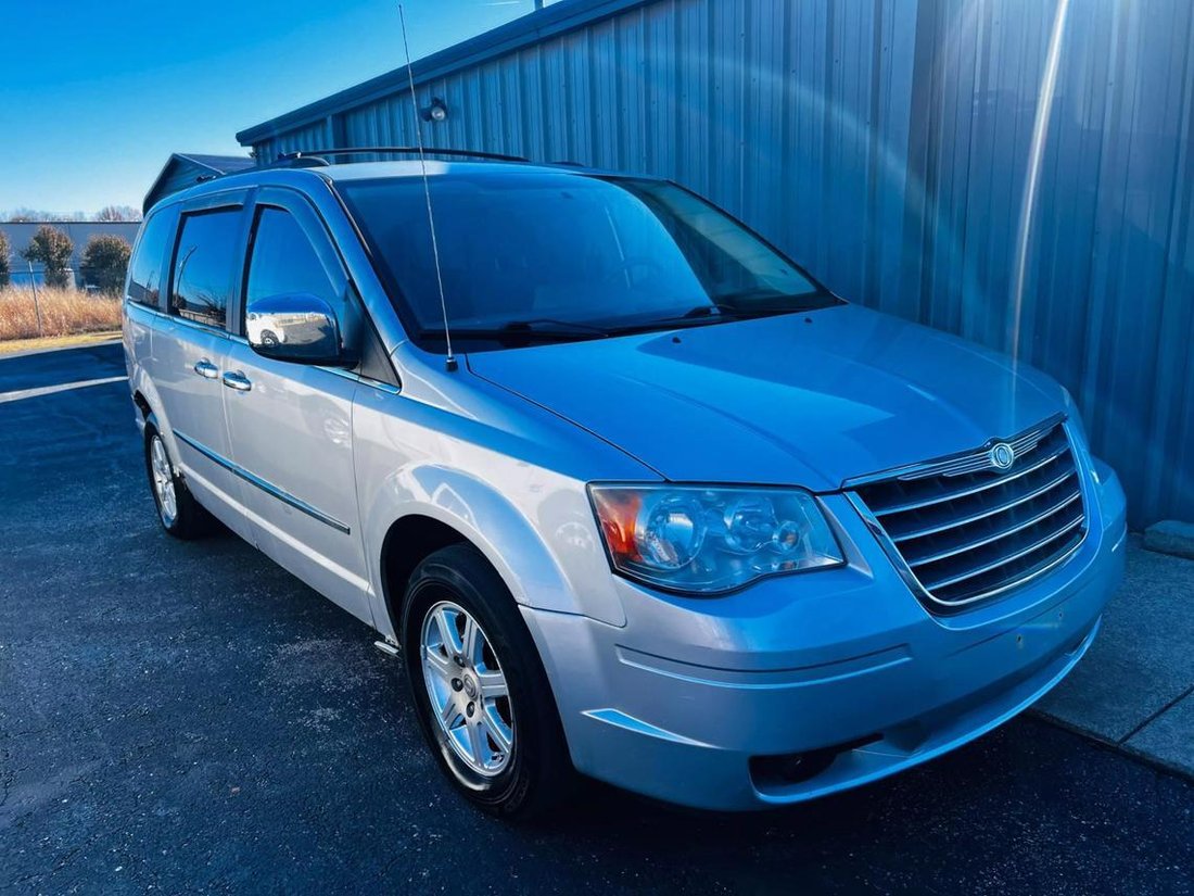 2010 Chrysler Town & Country In Springdale, Ar, United States For Sale