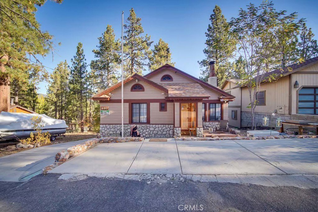Apartment in Big Bear Lake, California, United States 1 - 14999934