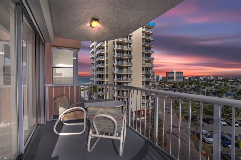Condo in Fort Myers Beach, Florida, United States 2 - 14994843