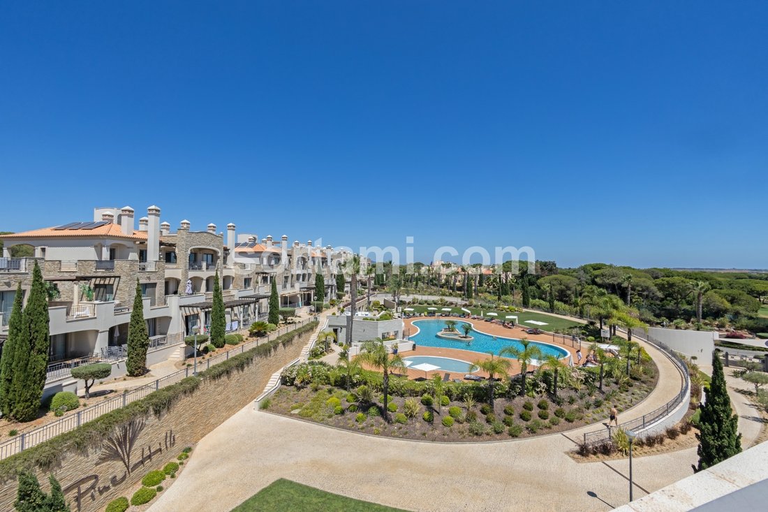 Apartment in Vilamoura, Quarteira, Algarve 1 - 14996262