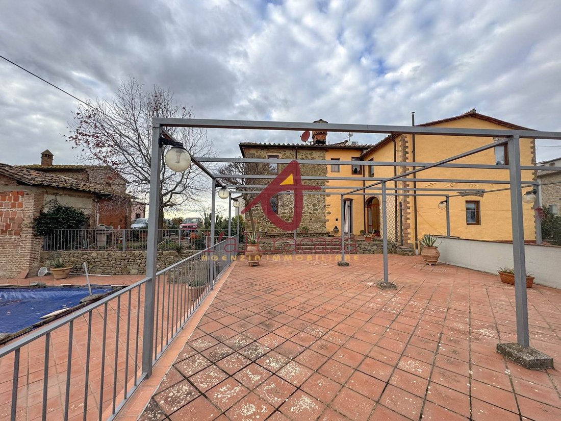 Center, Vinci, Tuscany 4 - 14997975