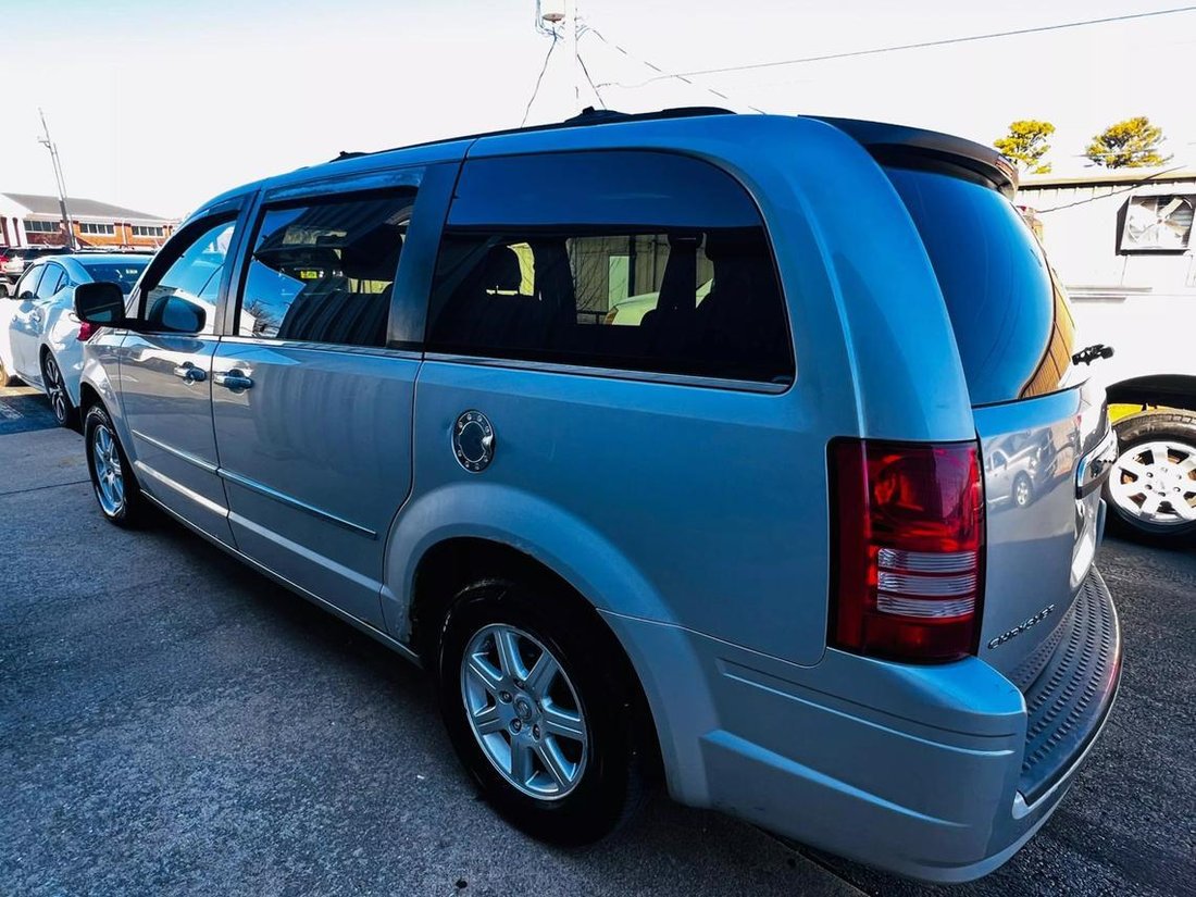 2010 Chrysler Town & Country In Springdale, Ar, United States For Sale