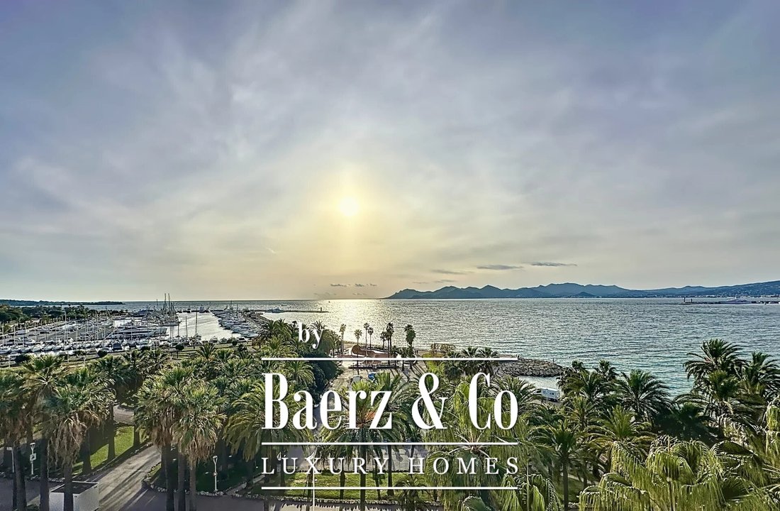 Apartment in Cannes, Provence-Alpes-Côte d'Azur, France 1 - 14998252